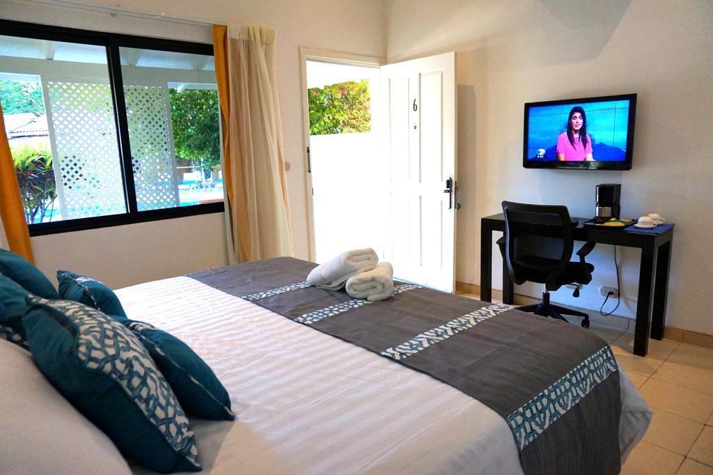 Seis Playas Hotel Tamarindo Dış mekan fotoğraf