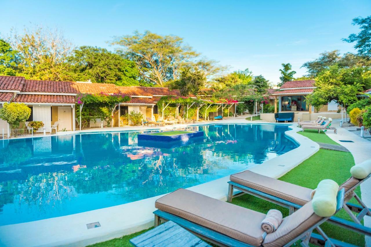 Seis Playas Hotel Tamarindo Dış mekan fotoğraf