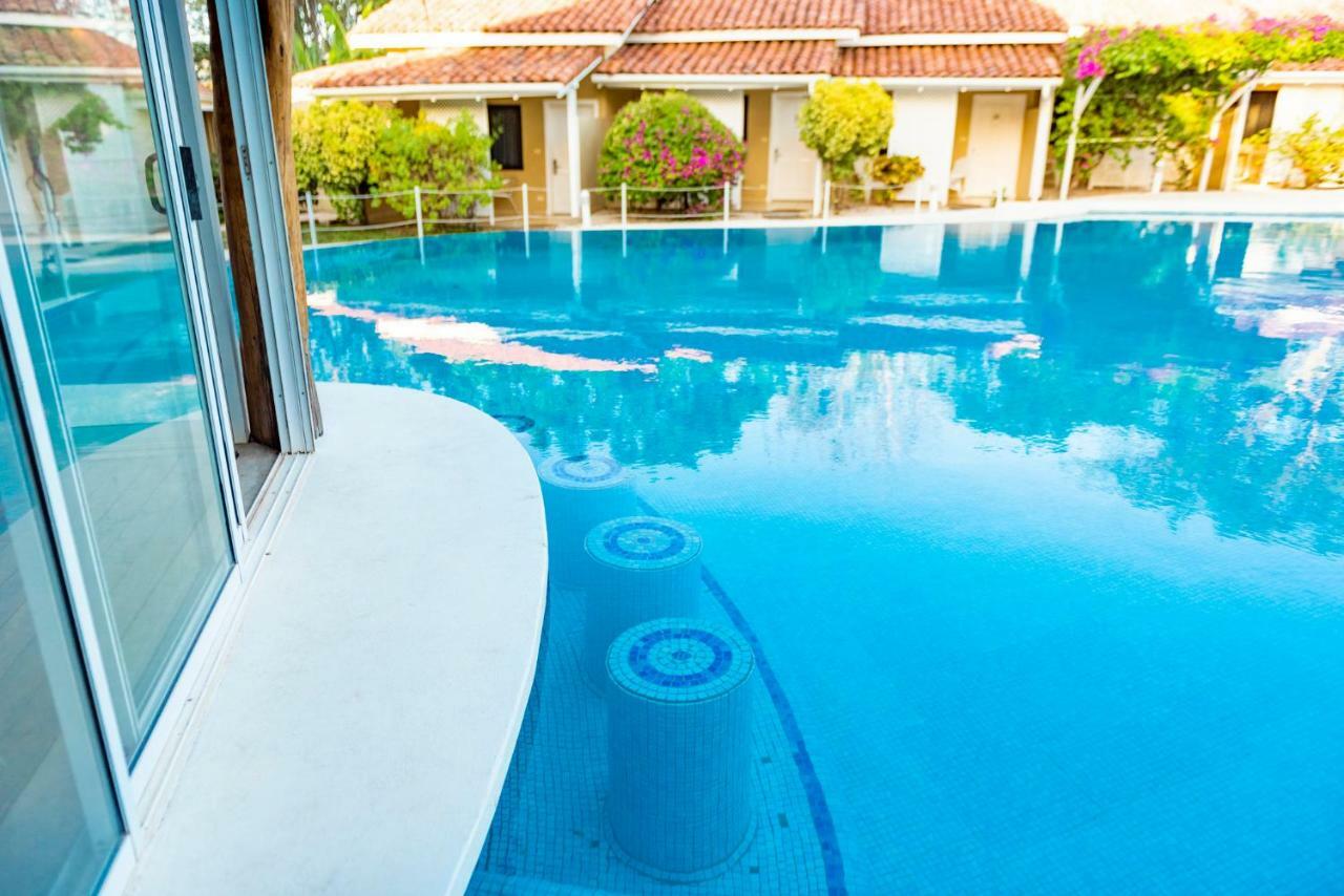 Seis Playas Hotel Tamarindo Dış mekan fotoğraf