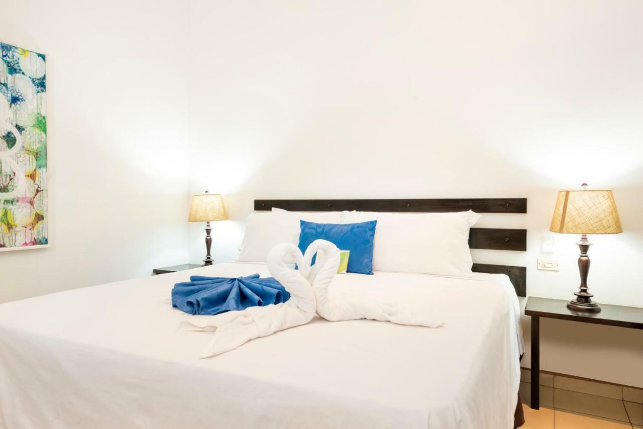 Seis Playas Hotel Tamarindo Dış mekan fotoğraf